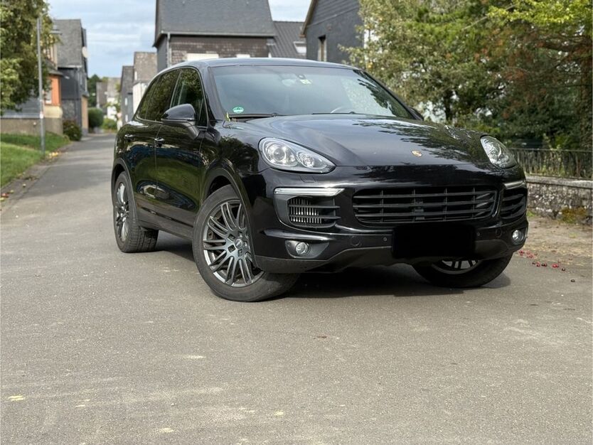 Porsche Cayenne 169.000 km 26.499 € Gödenroth 56290