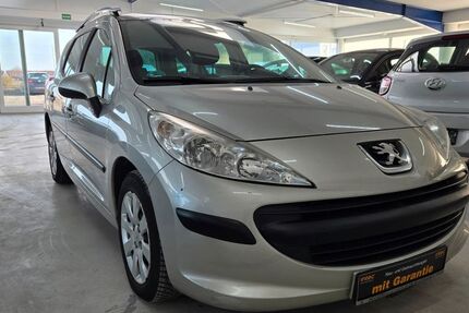 Peugeot 207 122.589 km 2.499 &euro; Rheinberg 47495