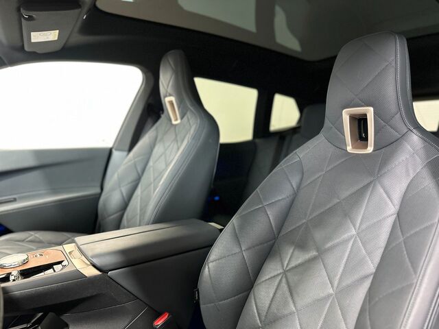 BMW iX xDrive40 Sportpaket Navi*LASER*HUD*22Zoll* 32.335 km 44.700 &euro; Gebesee 99189