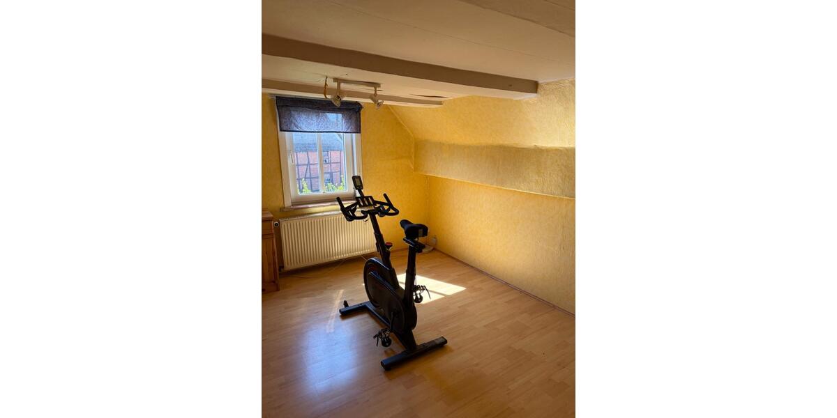 Einfamilienhaus Hessisch Oldendorf - 9 Zimmer, 290 m&sup2;, 195.000&euro; | Angebot:26291395