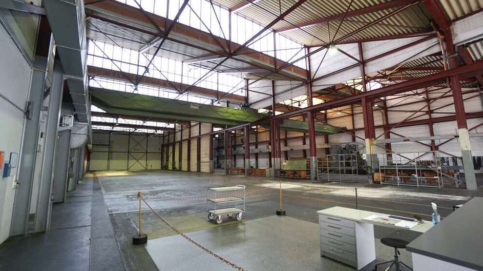 Halle in Bünde 10.605,10 € 2543.7 m²