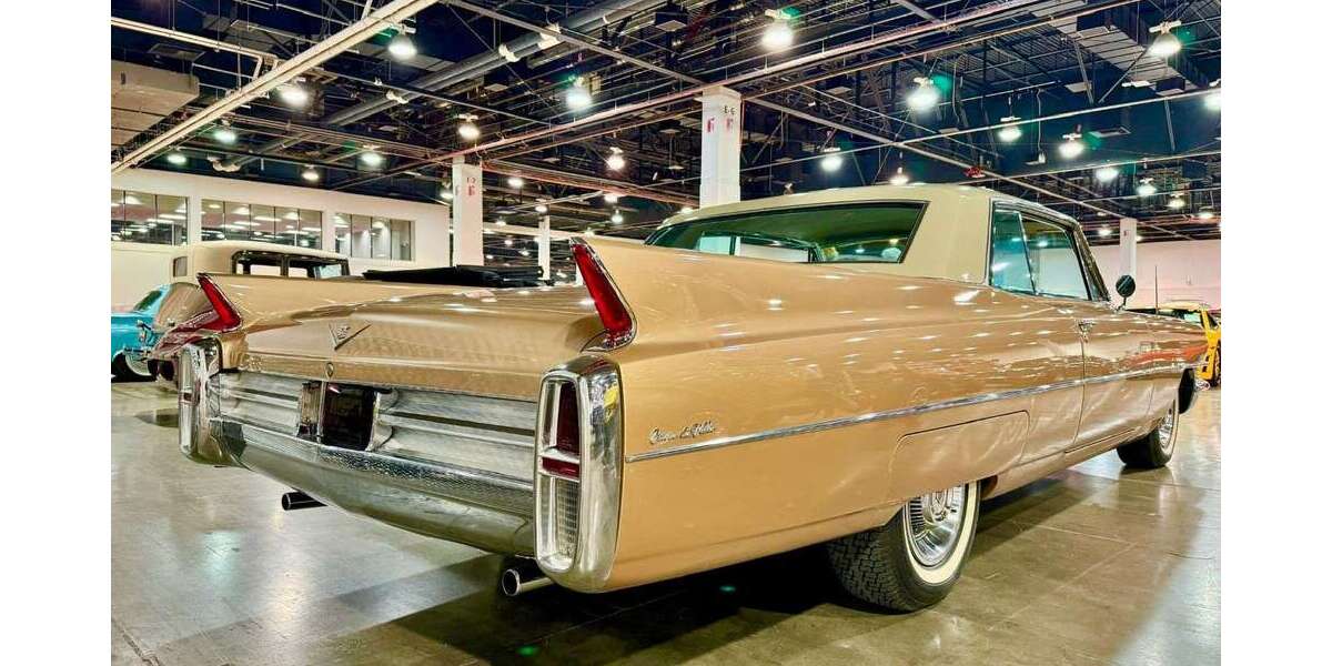 Cadillac Deville 30.000 km 39.800 &euro; Passau 94036