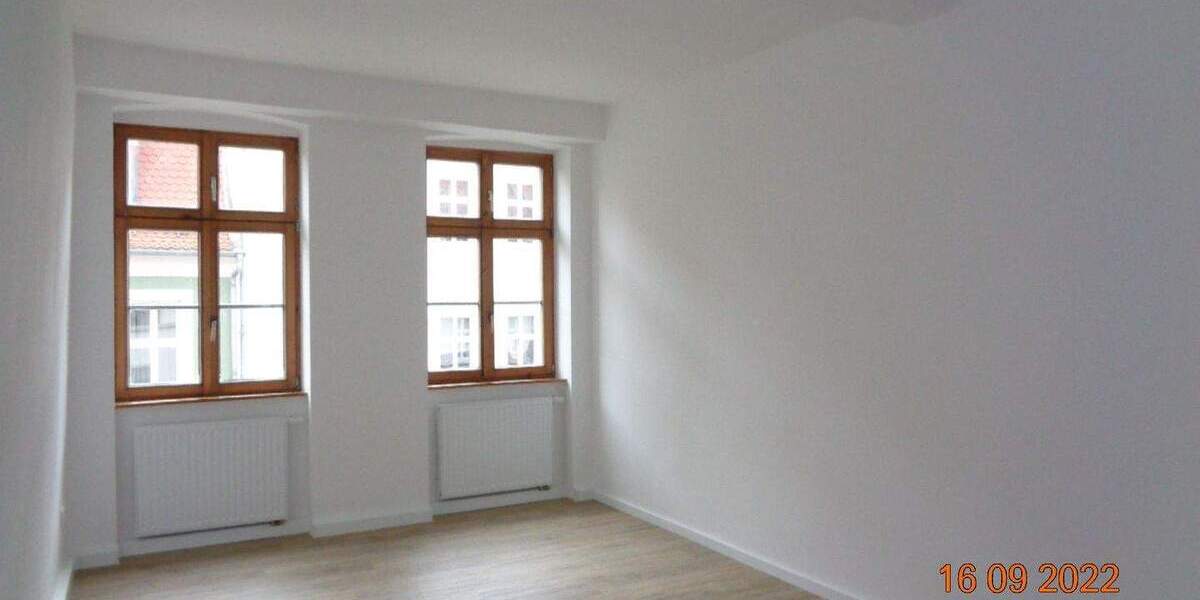 Etagenwohnung Naumburg (Saale) Naumburg - 3 Zimmer, 105 m&sup2;, 755&euro; | Angebot:26378199