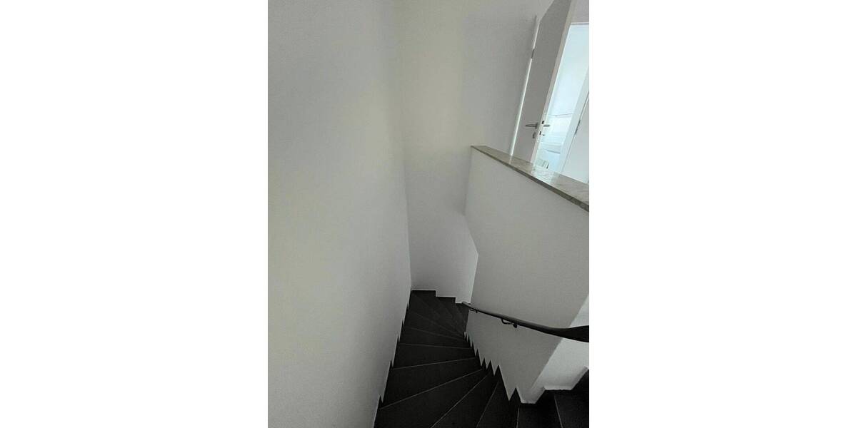 Reihenmittelhaus Zeven - 4 Zimmer, 95 m&sup2;, 1.050&euro; | Angebot:26787570