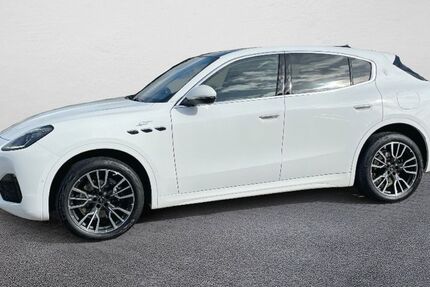 Maserati Grecale 18.373 km 63.990 &euro; Würzburg 97076