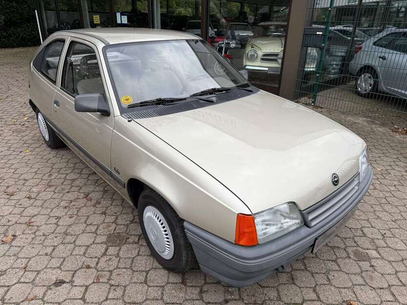 Opel Kadett 100.000 km 2.950 € Beverstedt 27616