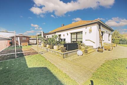 Wohnen am Luisium - EFH mit großem Grundstück, Pool und Jacuzzi 3 zimmer