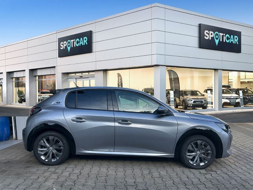 Peugeot 208 77.320 km 14.490 € Kettershausen 86498