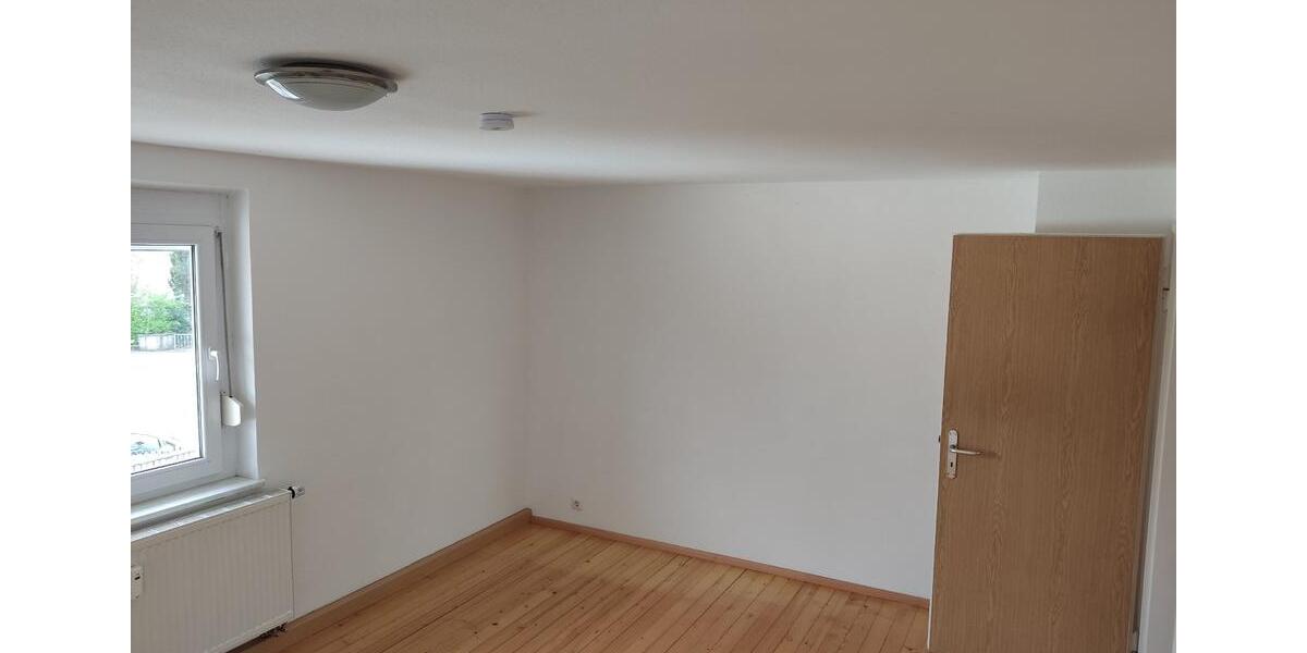Etagenwohnung Salem - 3.5 Zimmer, 104 m&sup2;, 1.150&euro; | Angebot:26346905
