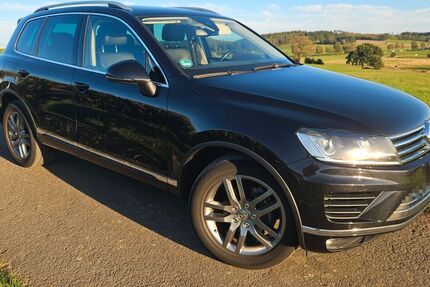 VW Touareg 213.500 km 13.500 &euro; Warstein 59581
