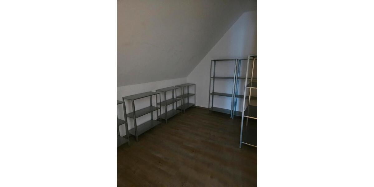 Etagenwohnung Petersaurach - 2 Zimmer, 100 m&sup2;, 1.100&euro; | Angebot:25903967