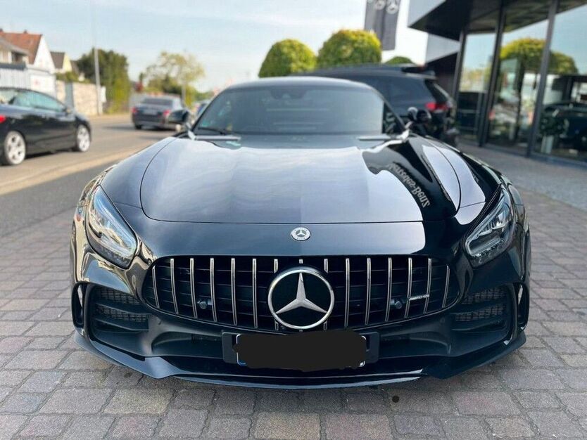 AMG GT R
