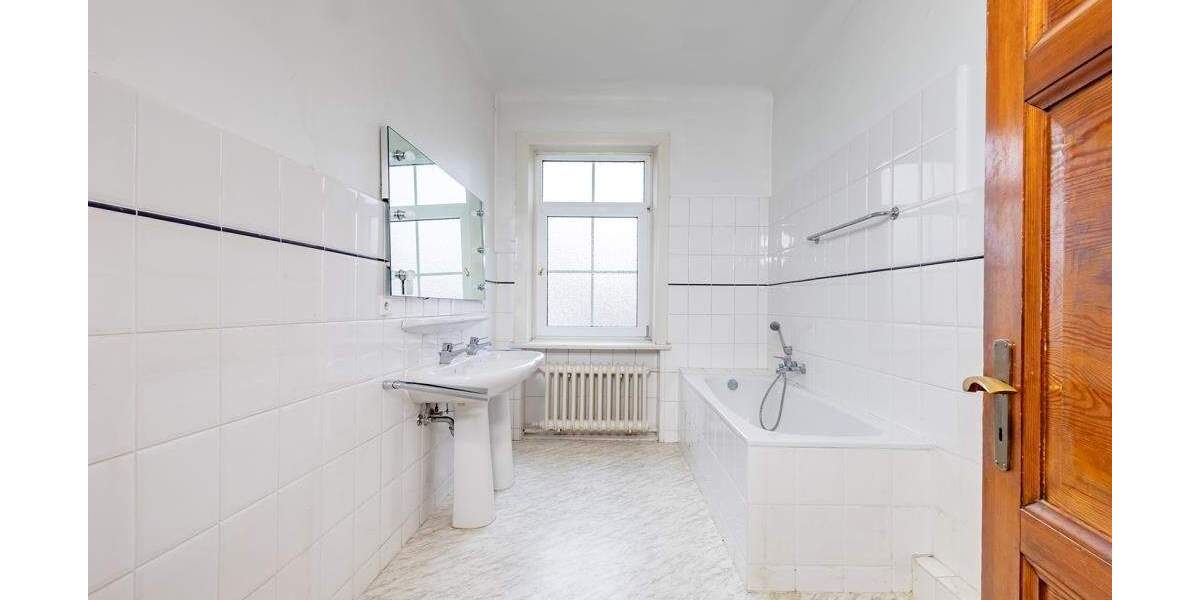 Einfamilienhaus Wentorf bei Hamburg - 8 Zimmer, 334 m&sup2;, 1.500.000&euro; | Angebot:25769855