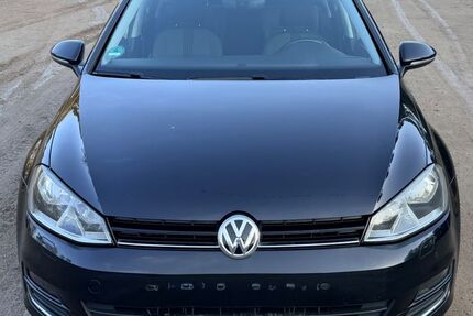 VW Golf 210.000 km 9.200 &euro; Prerow 18375