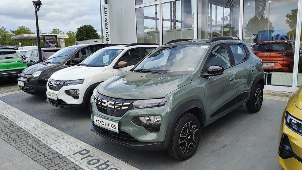 Dacia Spring 19.982 km 14.997 € Massen 03238