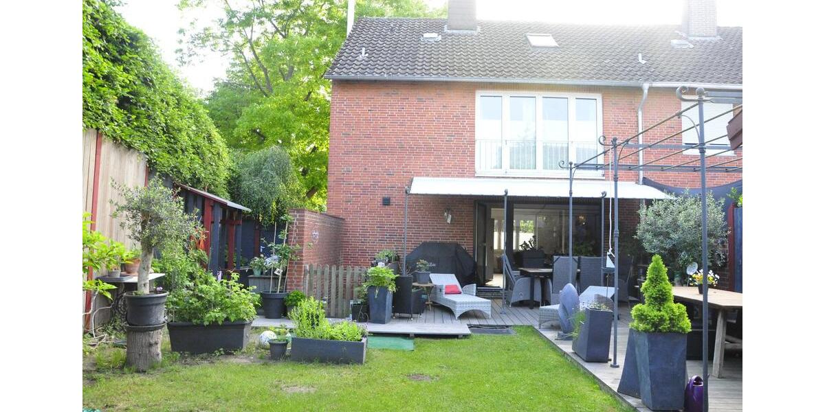 Reihenhaus Bad Schwartau - 5 Zimmer, 125 m&sup2;, 452.000&euro; | Angebot:26719212