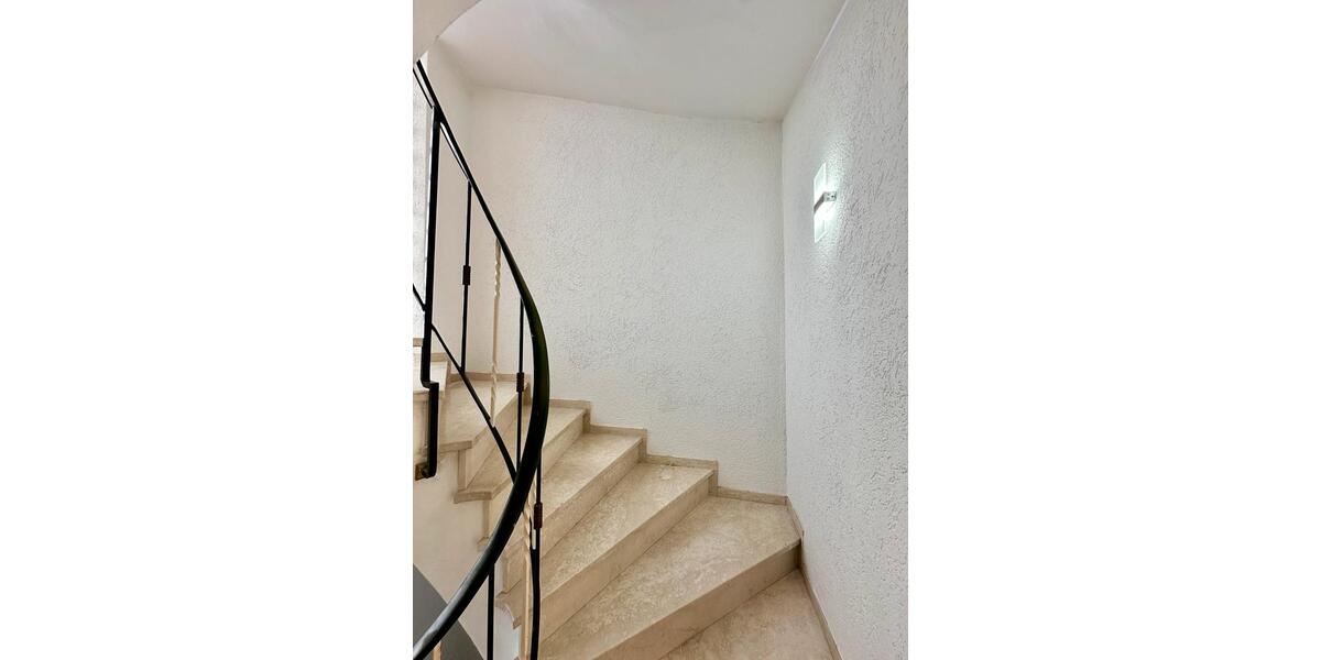 Einfamilienhaus I Balkon I Dachboden I Geräumig I Renoviert 6 zimmer