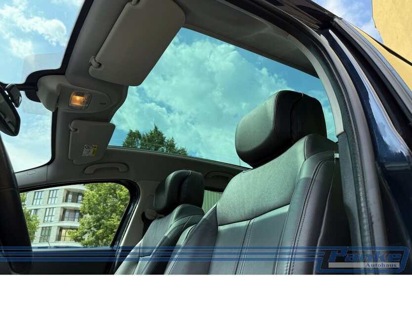 Peugeot 5008 Allure*HU-D*Pano*R-Cam*LED-T*Video*SHZ* 119.822 km 10.990 € Berlin 13187