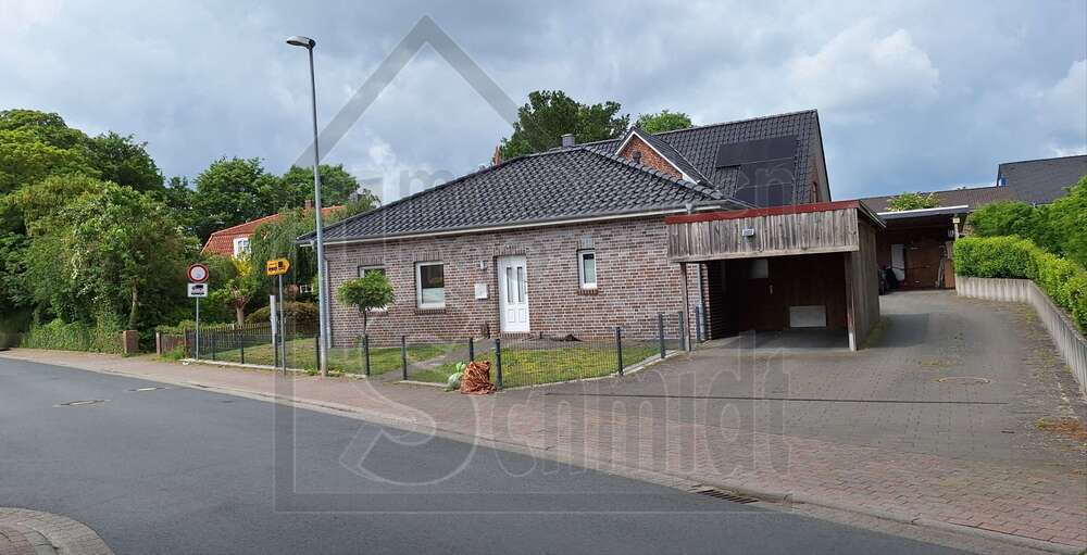 Haus zum Mieten in Weener 1.100 € 100 m²