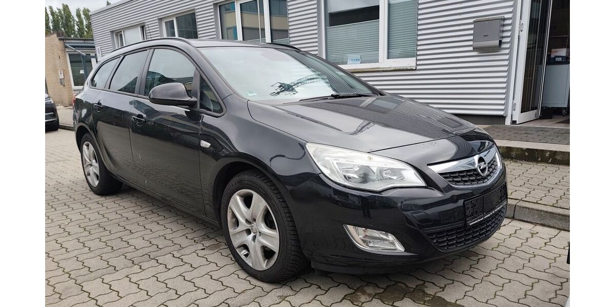 Opel Astra 218.000 km 2.990 &euro; Lüneburg 21337