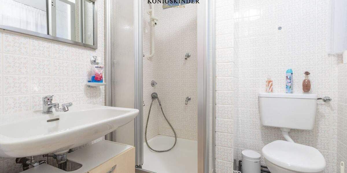 Doppelhaushälfte Ebersbach an der Fils Ebersbach - 7 Zimmer, 193 m&sup2;, 639.000&euro; | Angebot:24790932