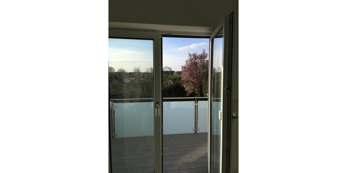 Etagenwohnung Grafing - 3 Zimmer, 77 m&sup2;, 1.440&euro; | Angebot:26349427