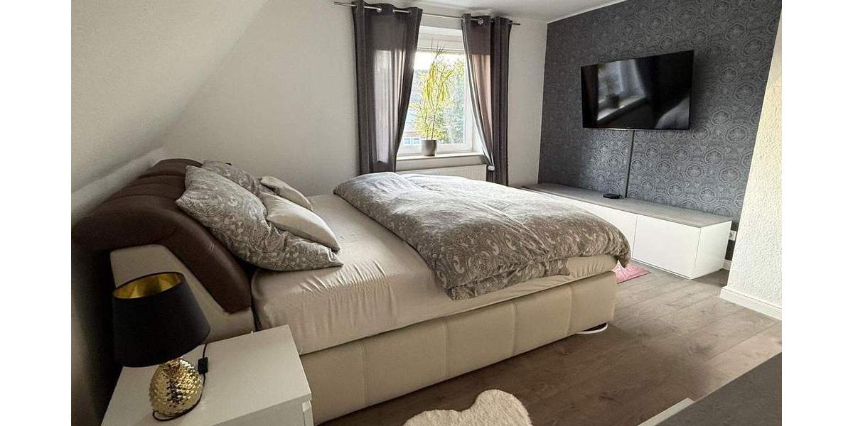 Doppelhaushälfte Neumünster Innenstadt - 5 Zimmer, 125 m&sup2;, 389.000&euro; | Angebot:25216332