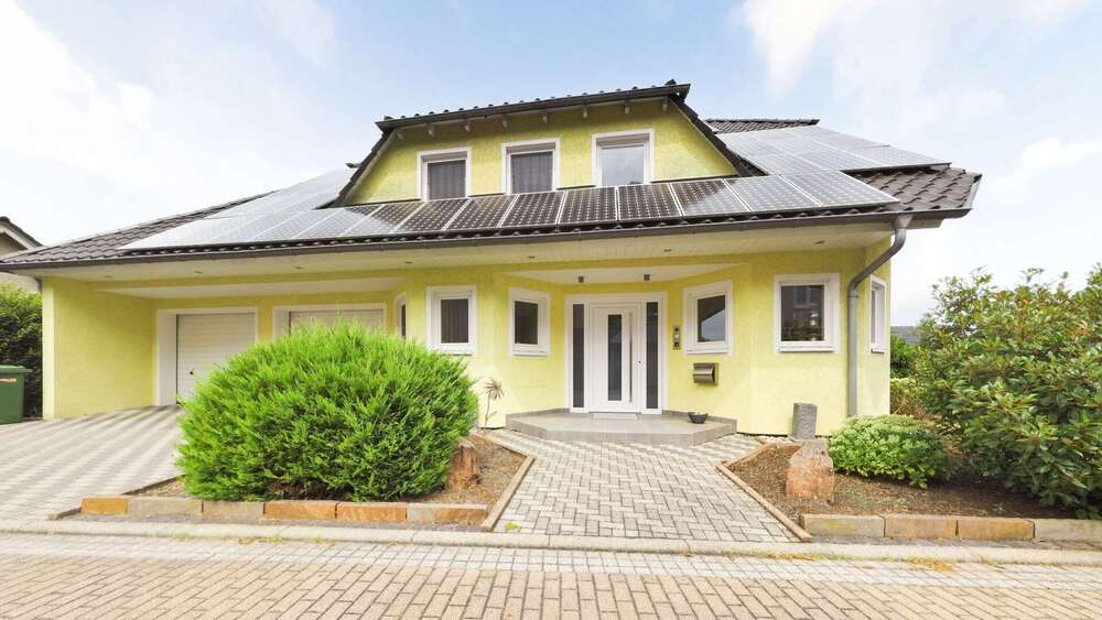 Einfamilienhaus Sinsheim / Waldangelloch Waldangelloch - 5 Zimmer, 221 m&sup2;, 1.900&euro; | Angebot:27150808