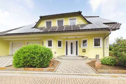 Haus Sinsheim / Waldangelloch Waldangelloch - 5 Zimmer, 221 m&sup2;, 1.900&euro; | Angebot:27150808