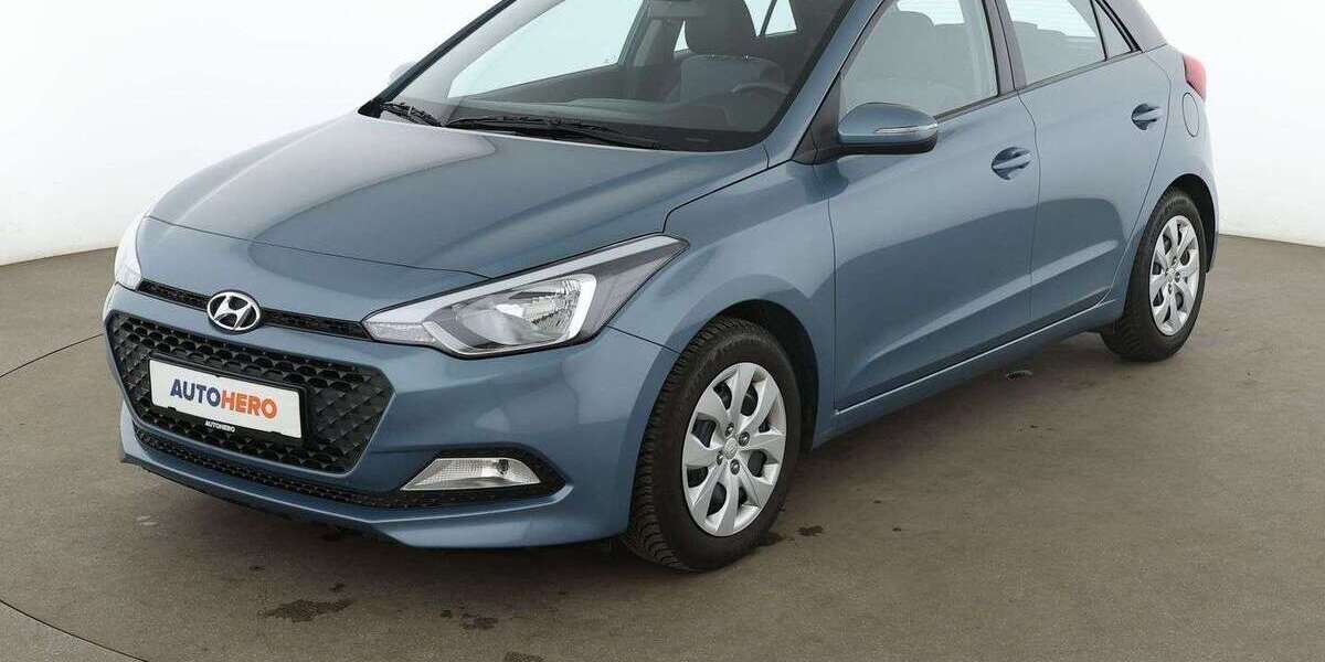 Hyundai i20 41.417 km 8.790 &euro; Hamburg 22529