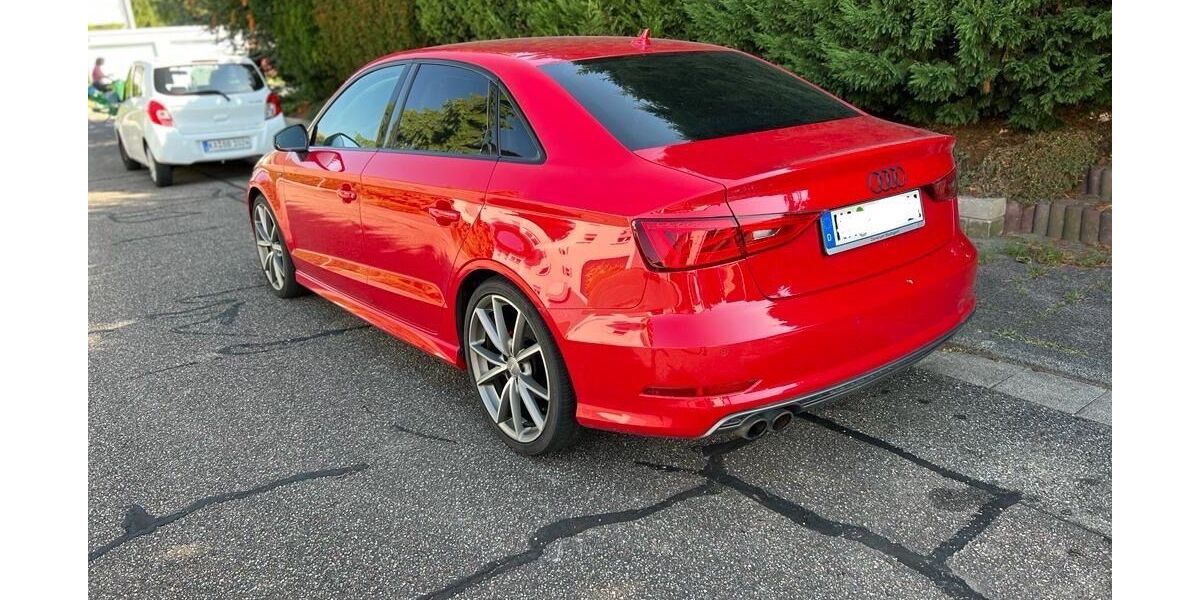 Audi A3 142.000 km 13.900 &euro; Karlsruhe 76227