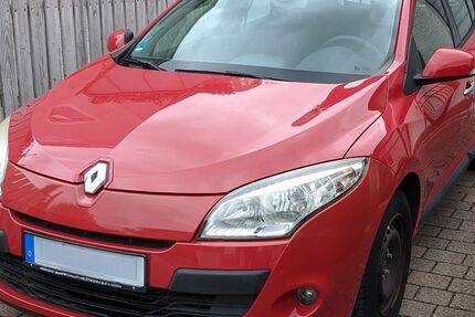 Renault Megane 46.000 km 6.000 € München 80939