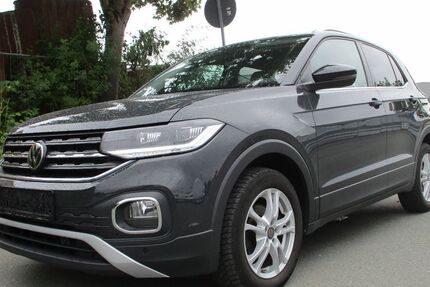 VW T-Cross 58.989 km 18.900 € Neuwied 56564