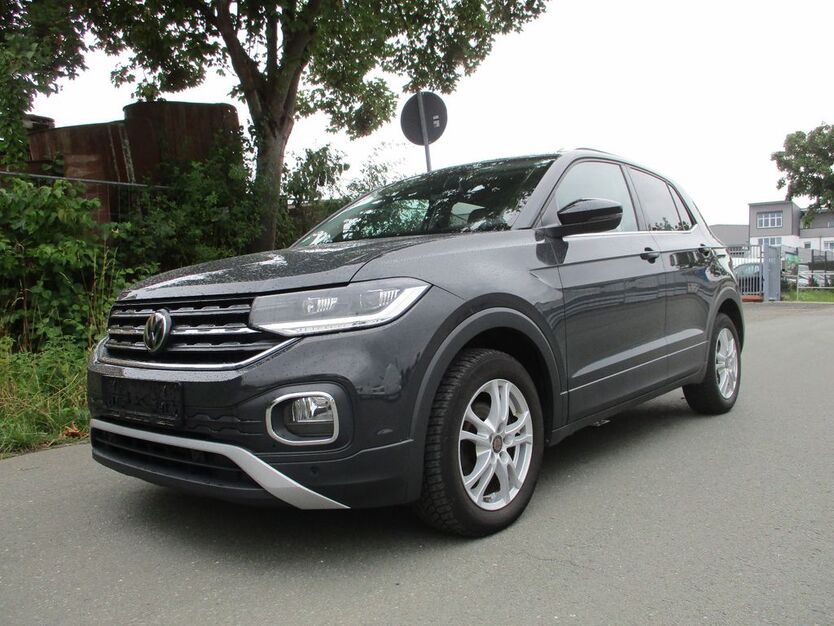 VW T-Cross 58.989 km 18.900 € Neuwied 56564