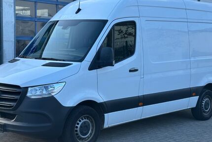 Mercedes-Benz Sprinter 176.000 km 19.900 &euro; Kiel 24145