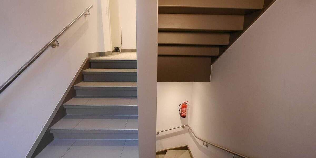 Etagenwohnung Erfurt Altstadt - 2 Zimmer, 87 m&sup2;, 995&euro; | Angebot:25459119