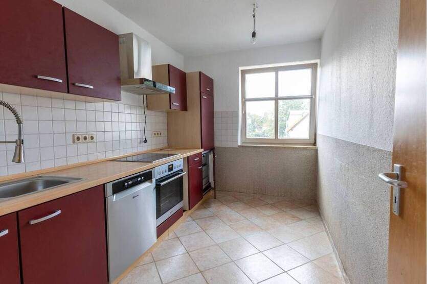 Den Wald direkt vor der Tür! DG-Wohnung in Neuseddin