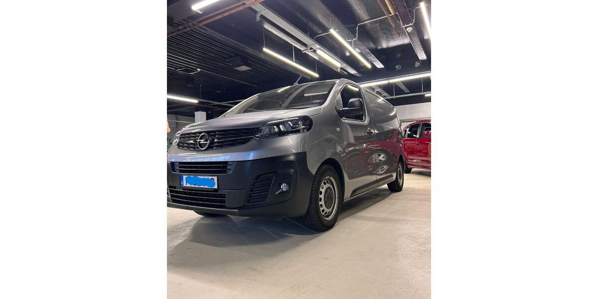 Opel Vivaro 50.000 km 17.990 &euro; Frankfurt am Main 60529