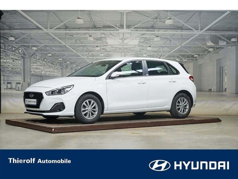 i30