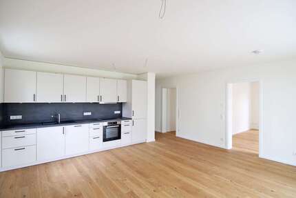 Wohnung Königs Wusterhausen - 5 Zimmer, 123 m&sup2;, 1.809&euro; | Angebot:27362930