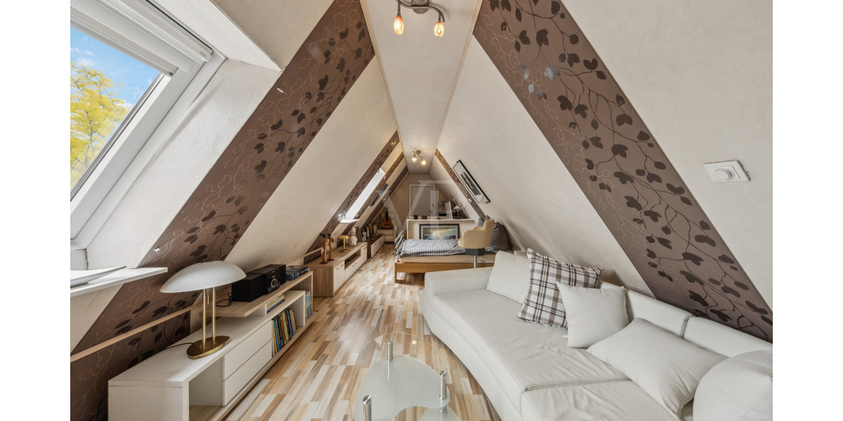 Luxus im Grünen: Traumgarten trifft Top-Invest – Selbsttragendes Refugium im Außenbereich 11 zimmer