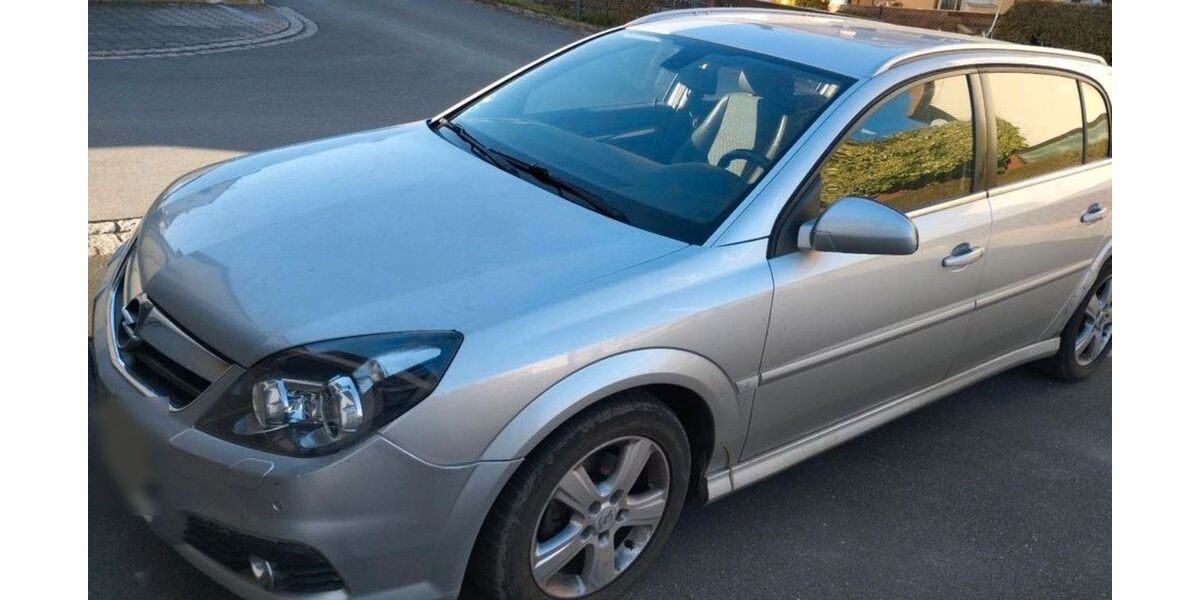 Opel Signum 205.000 km 1.999 &euro; Roth 91154