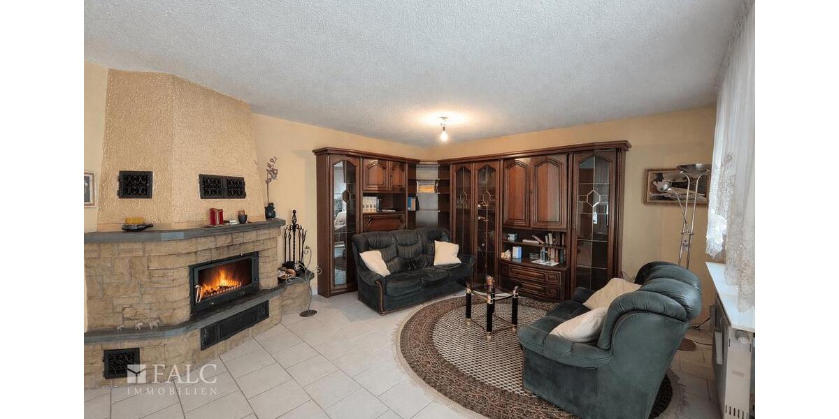 Erdgeschoßwohnung Königs Wusterhausen - 4 Zimmer, 93 m&sup2;, 1.767&euro; | Angebot:26003510