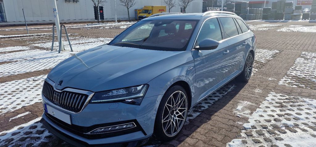 Skoda Superb 278.000 km 22.700 &euro; Falkensee 14612