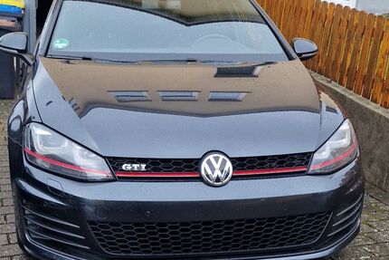 VW Golf 122.000 km 17.500 € Neuhof 36119