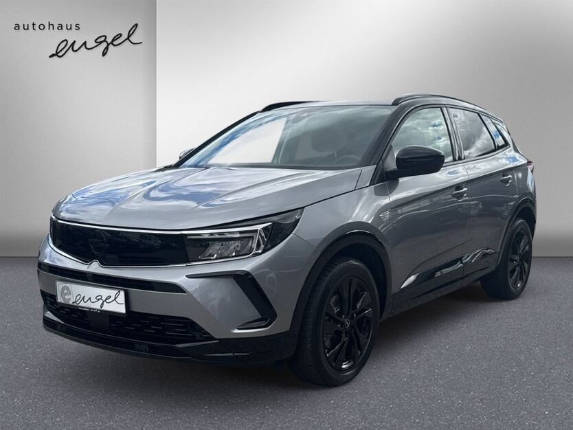 Opel Grandland (X) 15.500 km 24.365 € Wunsiedel 95632