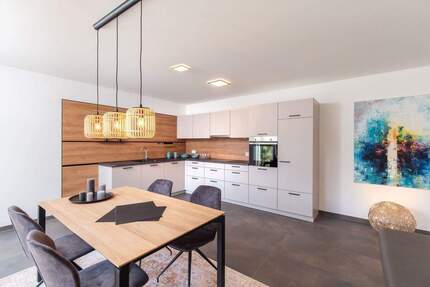 Wohnung Ebermannstadt Breitenbach - 2 Zimmer, 64 m&sup2;, 845&euro; | Angebot:25314123