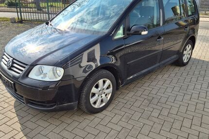 VW Touran 287.000 km 1.199 &euro; Weida 07570