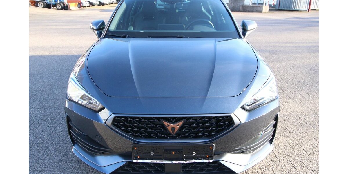 Cupra Leon Sportstourer e-HYBRID 6-DSG NAVI+LED+ACC 8.828 km 29.500 &euro; Hagenow 19230