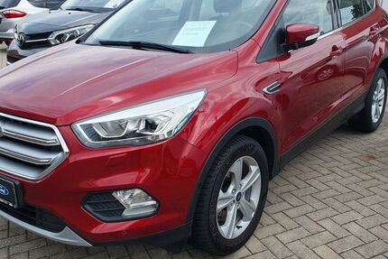 Ford Kuga 125.377 km 13.950 &euro; Barnstorf 49406